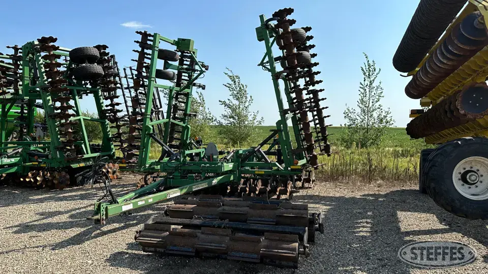 2006 Summers Supercoulter Vertical Tillage