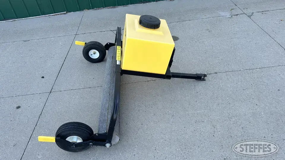 F/S Mfg. Dandy-Lion Killer Lawn and Garden Accessory