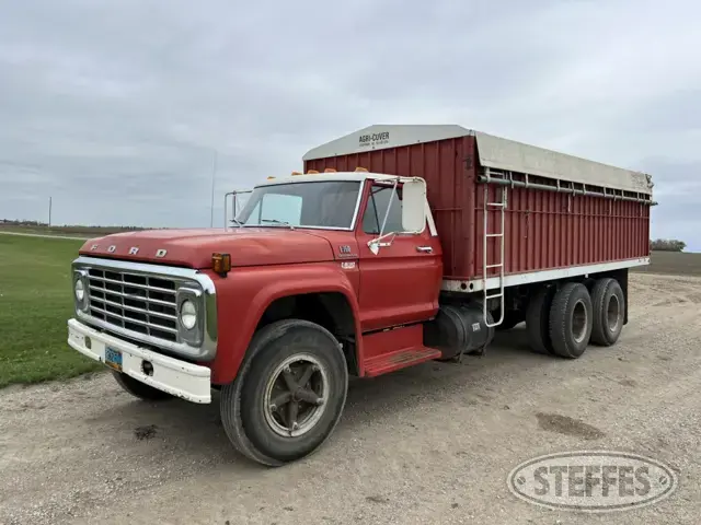 1976 Ford F750 Custom