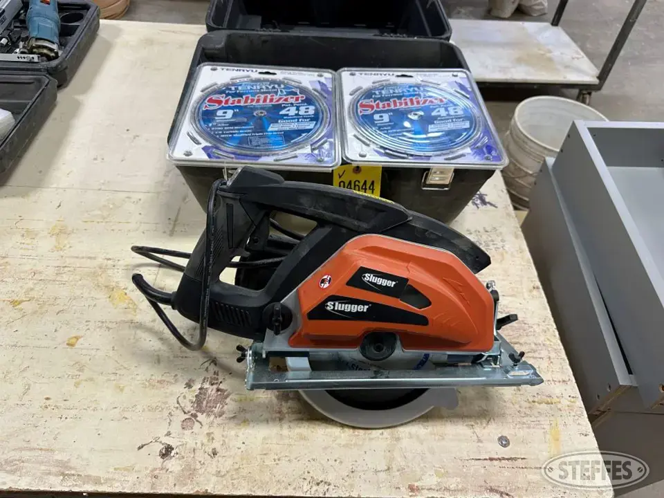 Slugger Specialty Tool
