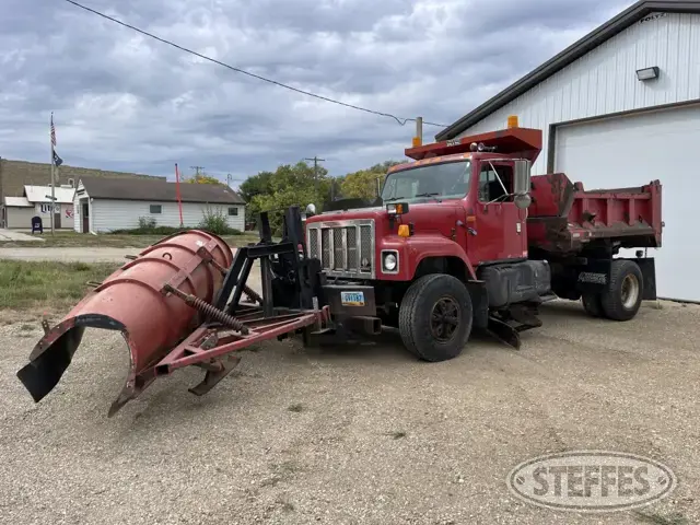 1999 International