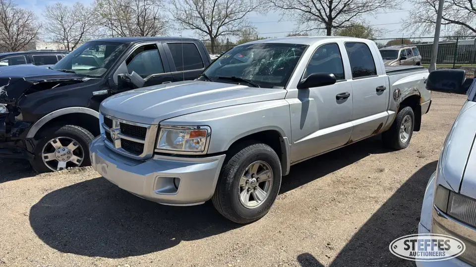 2008 Dodge Dakota Compact Pickup