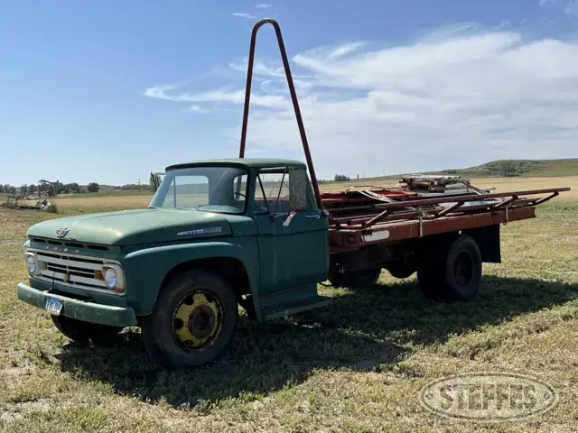 1962 Ford F600