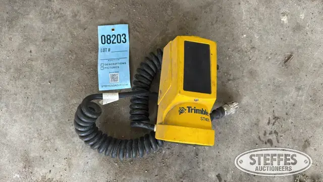 Trimble ST400