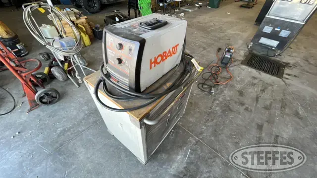 Hobart Handler 140