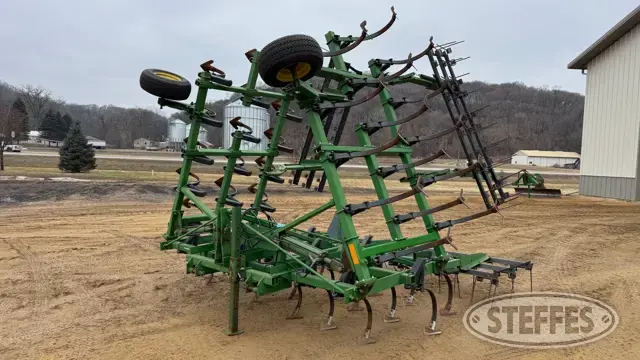 John Deere 960