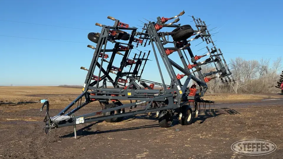 Flexi-Coil C340 Chisel Plow