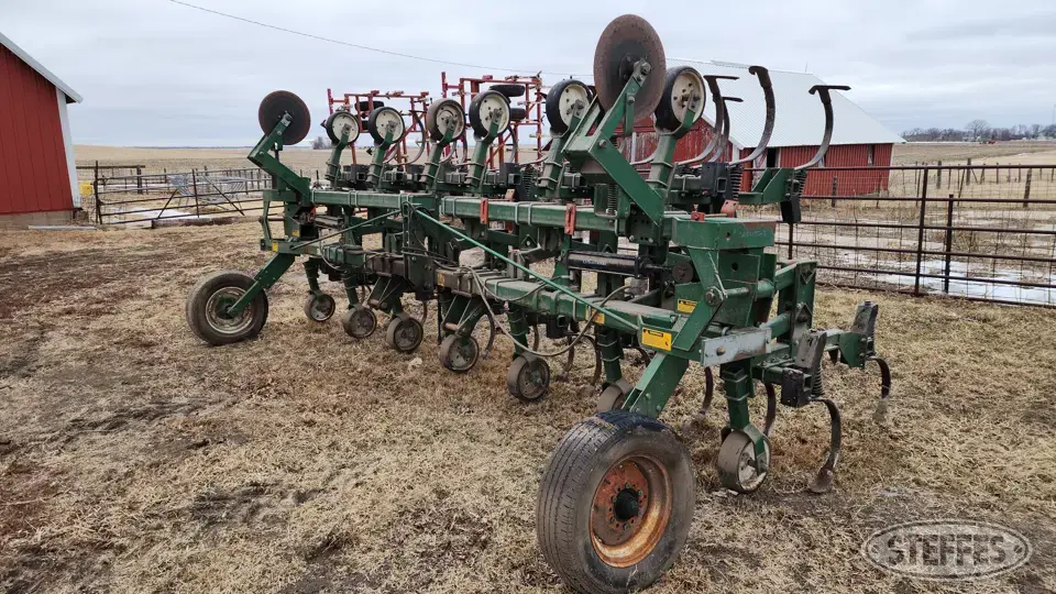 Glencoe 12-30 Row Crop Cultivator