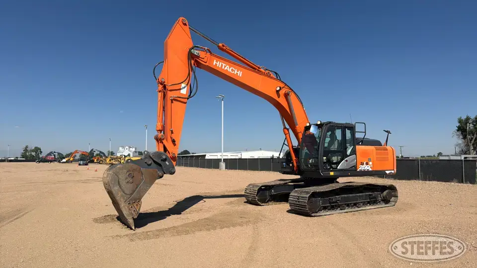 2016 Hitachi ZX250LC-6 Excavator