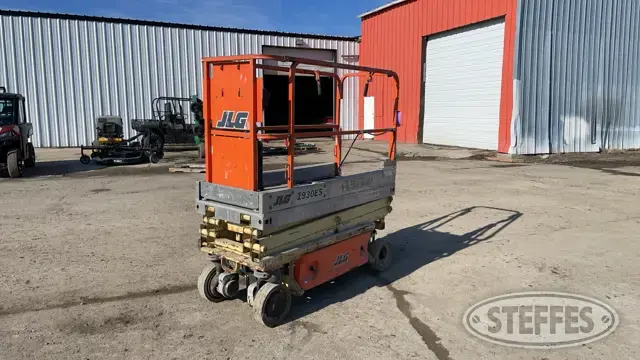 2007 JLG 1930ES