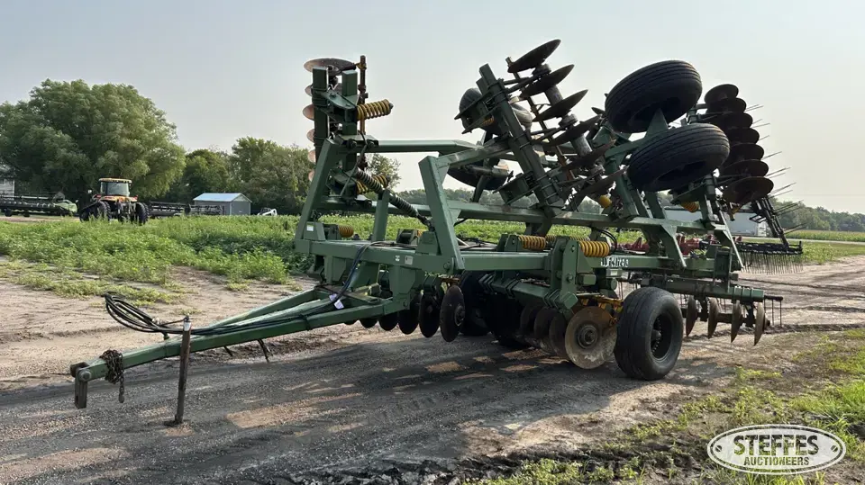Wishek 842T-24 Disc