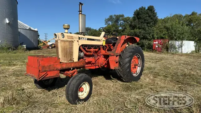 Steffes Group | 1966 Case 1030 Comfort King