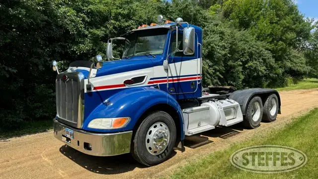 2010 Peterbilt 384