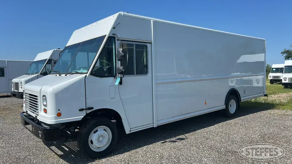 2021 Ford F59 P1200 Utilimaster Van Truck