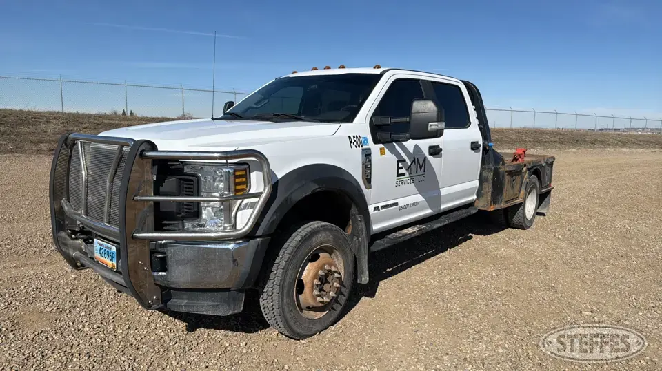 2018 Ford F-550 XL Flatbed Truck