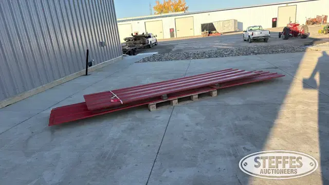 Approx. (26) steel siding sheets
