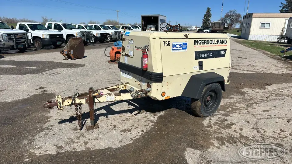 2001 Ingersoll Rand P185WJD Air Compressor