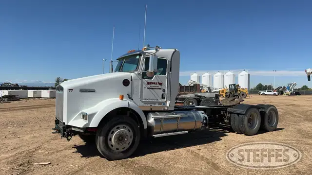 2013 Kenworth T800 LNG