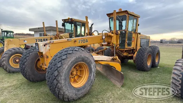 John Deere 770A