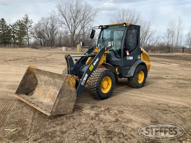 2014 John Deere 204K