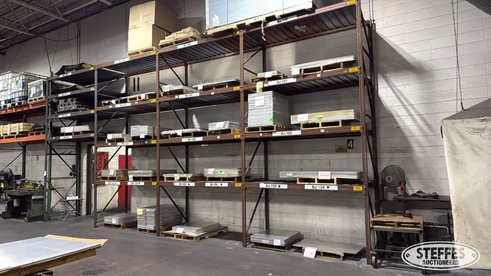 Pallet racking Storage and Bench
