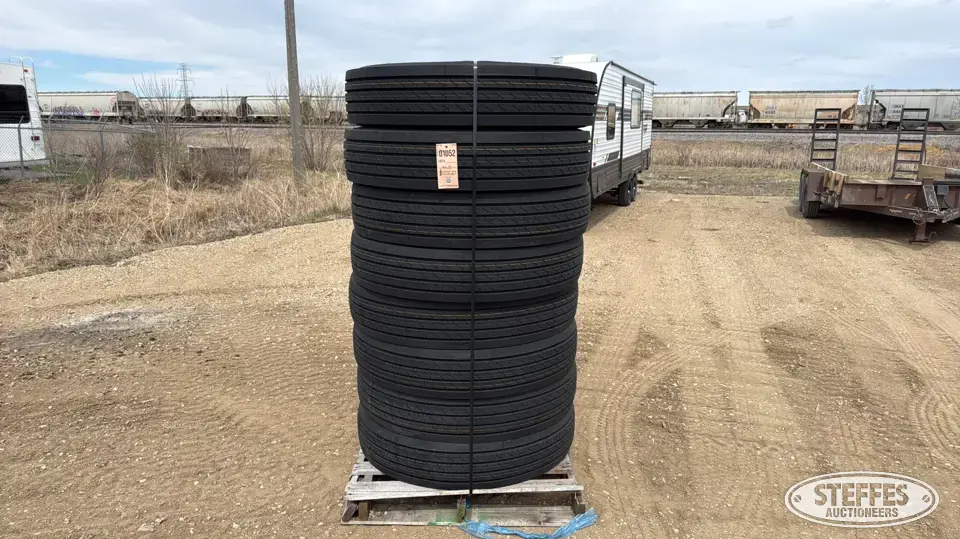 (8) Aosen ALS915 11R24.5 truck tires