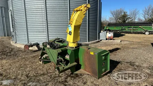 John Deere 270