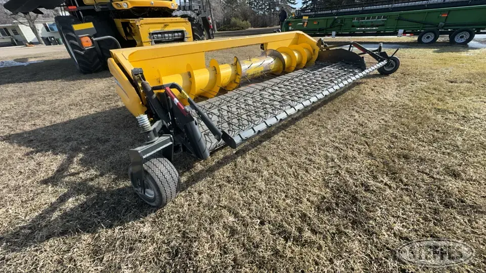 2015 New Holland 790CP-15 Pickup Head