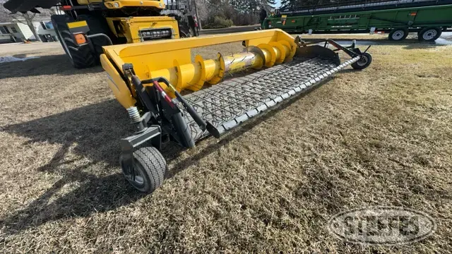 2015 New Holland 790CP-15