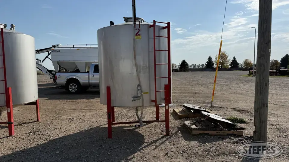 1,500 gal. SS cone bottom tank Stainless Steel Tank