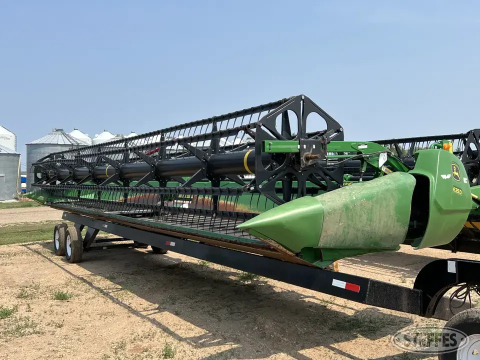 2010 John Deere 635D Draper Head