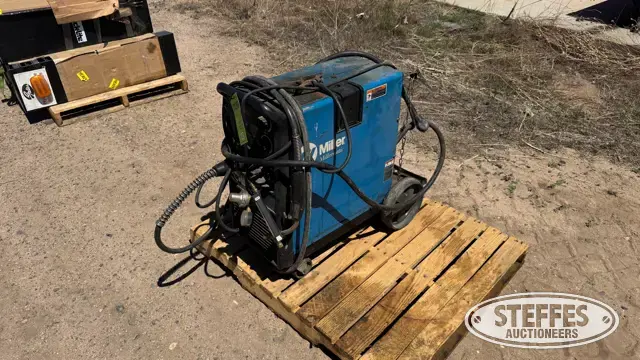 Miller Millermatic 251