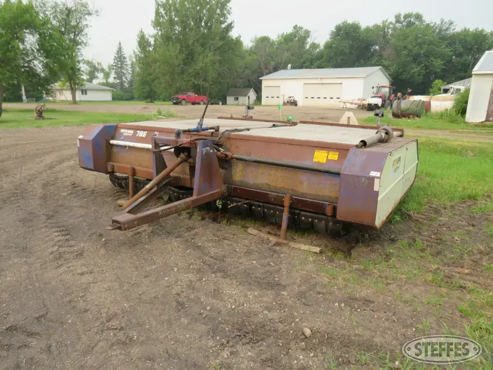 Arts Way Heath Sugarbeet Defoliator