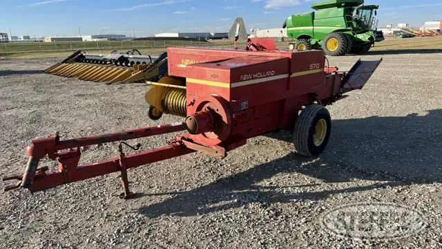 New Holland 570