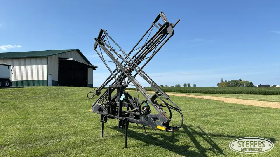 Alliance sprayer boom 3 Pt. Sprayer