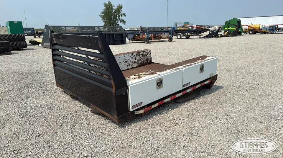 Reading flatbed Van Bodies and Truck Attachment