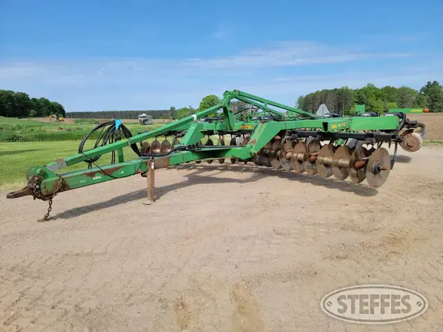 John Deere 512