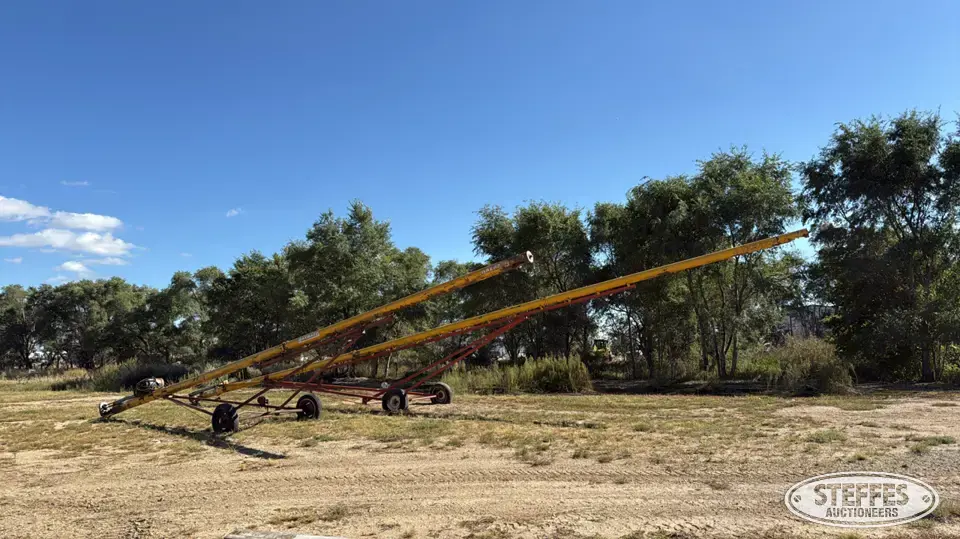 (2) Mayrath augers Farm Support Item