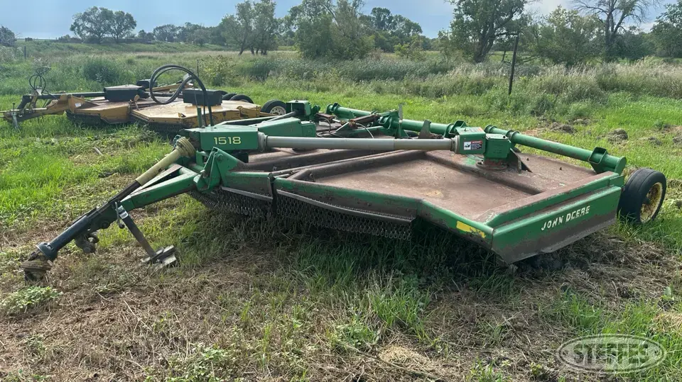 John Deere 1518 Rotary Mower
