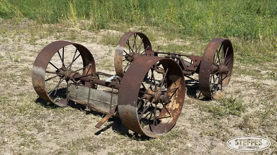 (2) Axles Collectible Machinery-Other