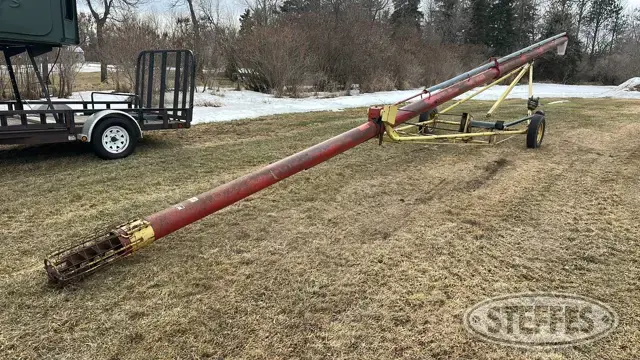 Farm King auger