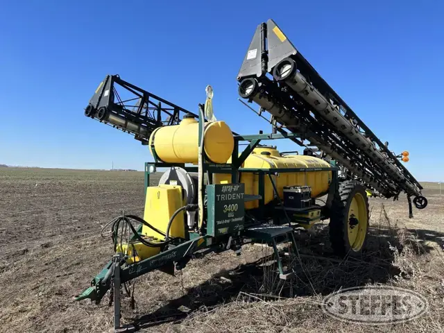 2003 Spray-Air Trident 3400 Signature Series
