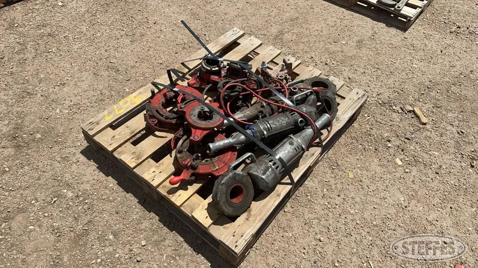 (3) Ridgid 700 Construction Support Item