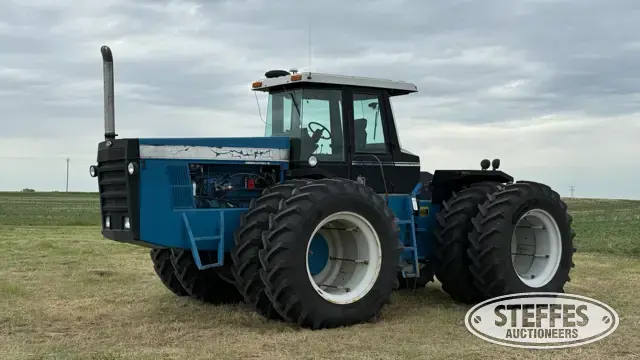 1992 Ford Versatile 946 Designation 6