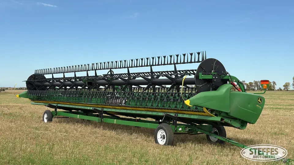 2019 John Deere 645FD Draper Head