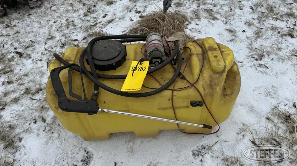 Spray tank Pickup Sprayer