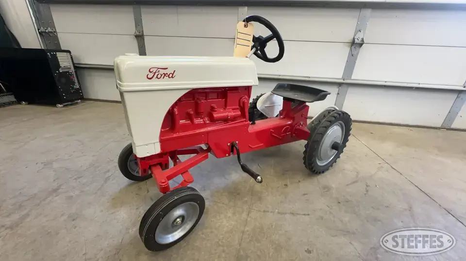 2001 Ford 8N Personal Property