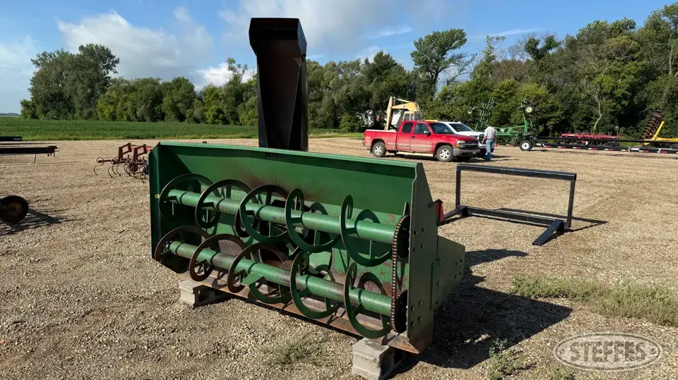 Loftness 3 Pt. Snowblower