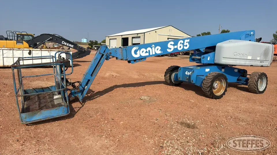 2012 Genie S-65 Boom Lift