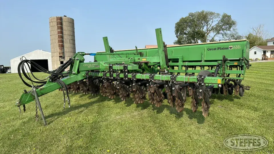 Great Plains Solid Stand 20 Press Drill